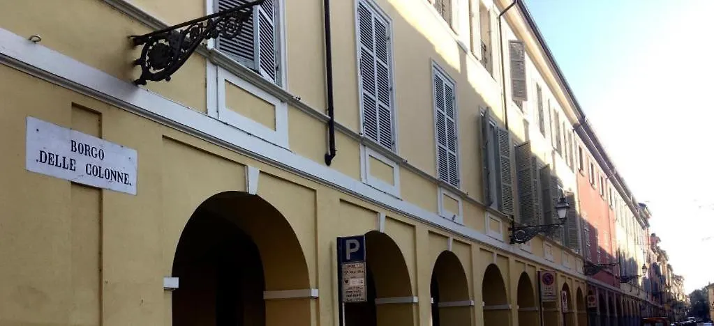 Le Colonne 16 30 Apartment Parma